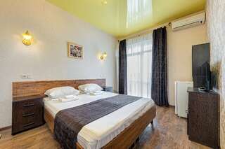 Гостиница Валентин Голубая Бухта Полулюкс Делюкс-1