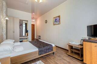 Гостиница Валентин Голубая Бухта Полулюкс Делюкс-5