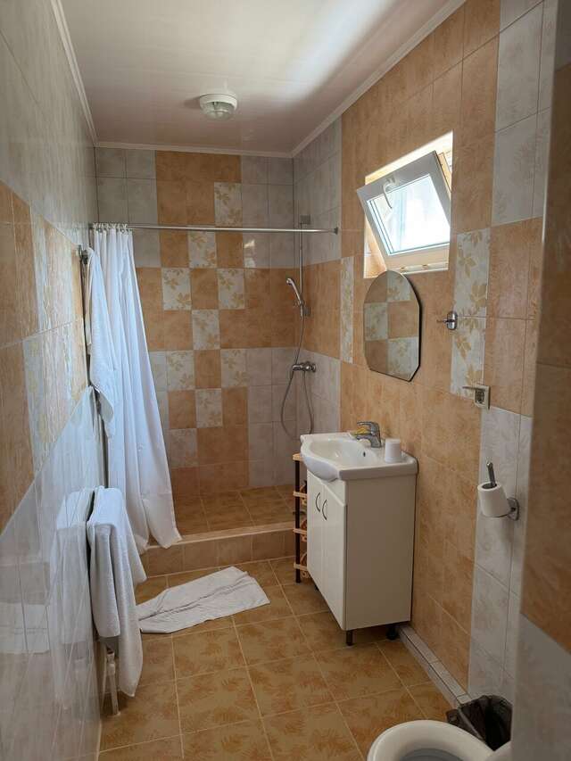 Гостиница Валентин Голубая Бухта-100